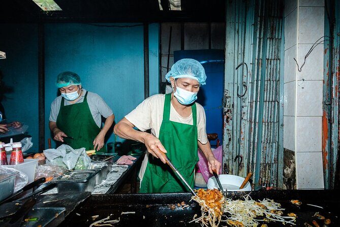 Old Siam Bangkok Food Tour with 15+ Tastings - The 15+ tastings: what you’ll eat and how to pace yourself