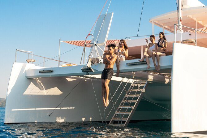 Pattaya: 3 Island-Hopping Full-Day Party Catamaran Cruise - What this Pattaya party catamaran is really like
