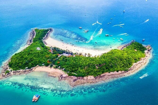Pattaya: 3 Islands one day trip on Catamaran with Lunch - Koh Ped: Monkey Feeding, Photos, and a Break From Gear