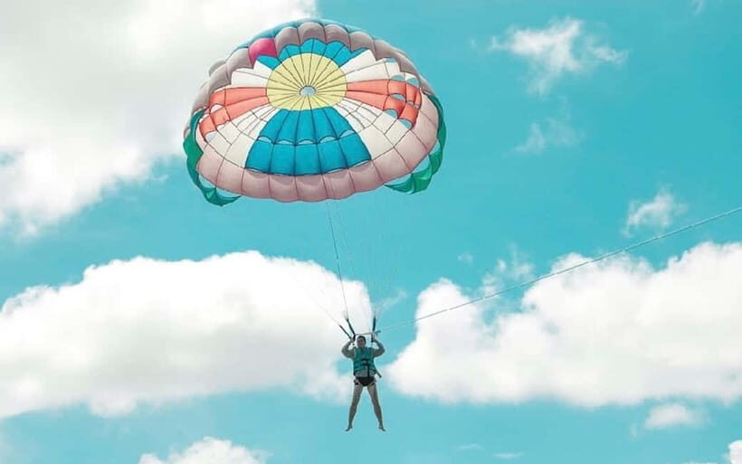 Pattaya: Coral Island (Koh Larn) Day Trip with Seafood Lunch - Picking your water sports: thrill level without guesswork