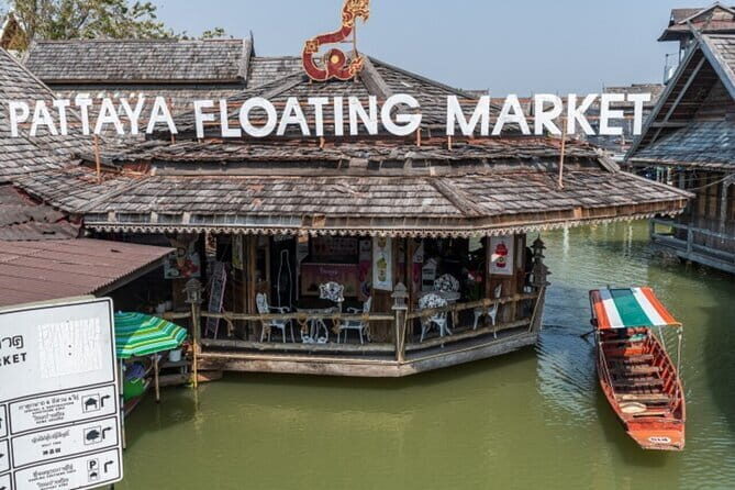 Pattaya Coral Island Snorkeling Banana Boat Parasailing Jet SKi - Timing, Group Size, and the Smooth-Running Feel