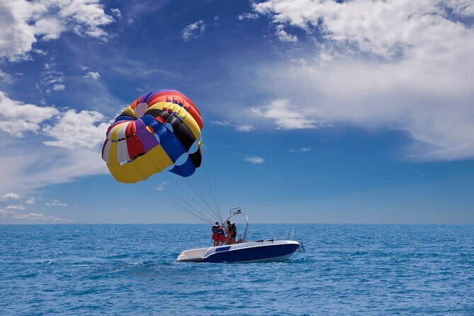 Pattaya Coral Island Tour with Indian Lunch and Hotel Transfer - The Koh Larn speedboat ride: fast, loud, and fun
