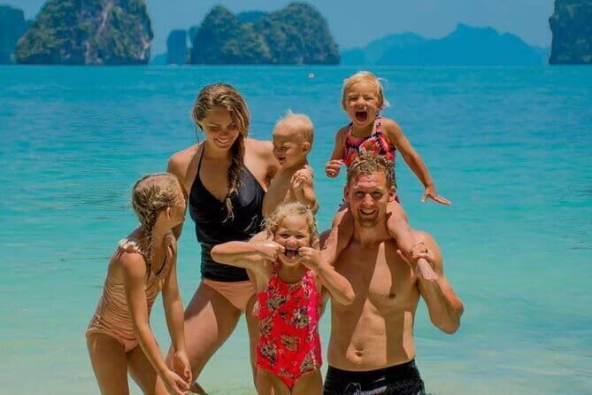 Pattaya: Coral Island Tour with Water Sports, Lunch & Pickup Drop - Parasailing over Koh Larn: the thrill with real safety limits