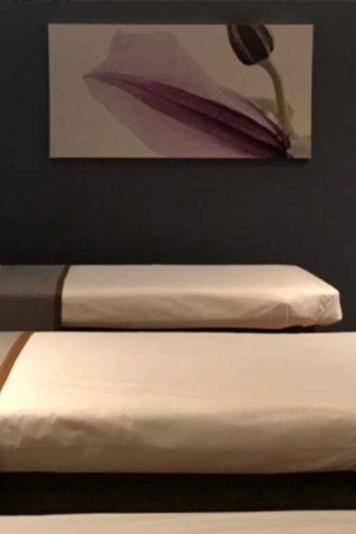 Pattaya: Let's Relax Spa Pattaya Terminal 21 E-Voucher - Price and value: about $22 for a real relaxation block