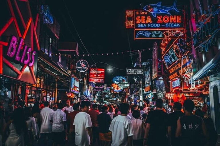 Pattaya: Rooftop, Nightclubs, Nightmarket & Walking Street - From Horizon to Soi 6: How the Tour Gets You Moving