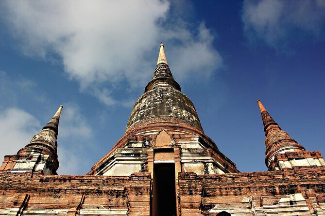 Private Ayutthaya Day Tour from Bangkok - Wat Yai Chaya Mongkol: an active temple with living traditions