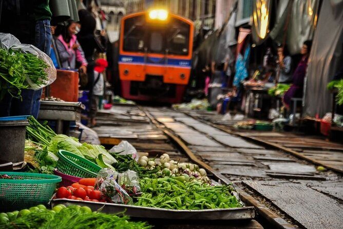 Private Damnoen Saduak and Maeklong Railway Market Tour(min 2pax) - Should You Book? My Practical Take