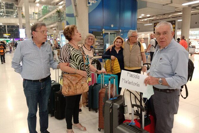 Private Departure Transfer: Hotel to Bangkok Airports by Minivan - A stress-free exit from Bangkok: what this private van really gives you