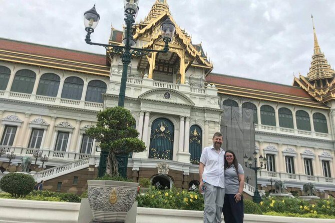 Private Grand Palace Bangkok City Tour & Klong Longtail Boat Trip - Chinatown break: quick city flavor between major temples