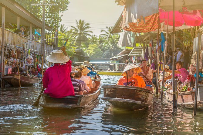Private Tour: Amphawa Floating Market & Maeklong Railway Market - Wat Bang Kung: Banyan-Root Cover + Old Buddha + Temple Zoo