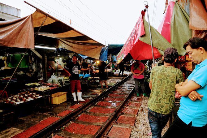 Private Tour: Amphawa Floating Market & Maeklong Railway Market - Price and Value: What $128.54 Covers (and What It Doesn’t)