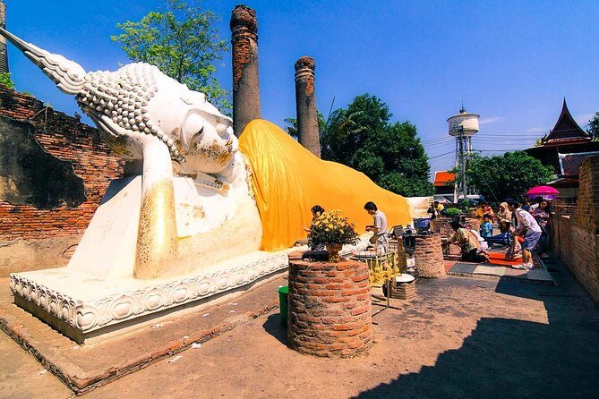 Private Tour: Ayutthaya Temples, Ruins and Lunch on River Cruise - Historic City of Ayutthaya: the walk, then the calm water lunch
