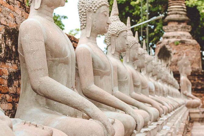 Private Tour: Ayutthaya Temples, Ruins and Lunch on River Cruise - Stop 5: Wihan Phra Mongkhon Bophit and the 17-meter gilded Buddha