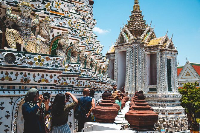 Private Tour: Half-day Grand Palace and Wat Arun by Boat - Wat Phra Kaew and the Emerald Buddha Complex