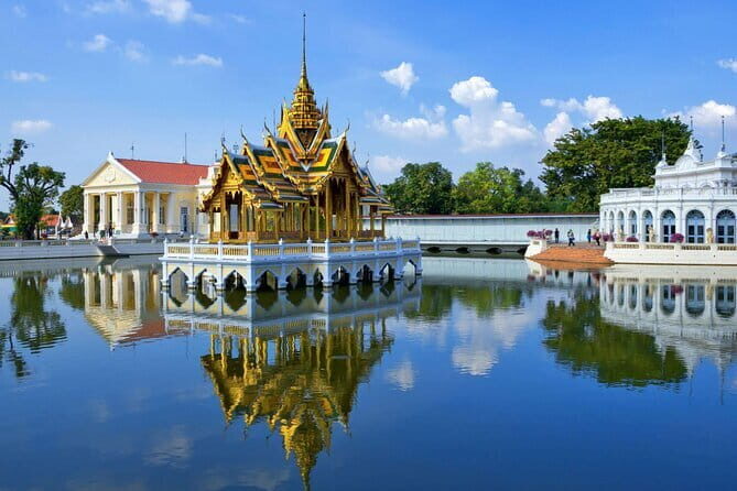 Private Tour to Maeklong Train Market and Floating Market - Quick Bangkok stops: temples and culture between drives