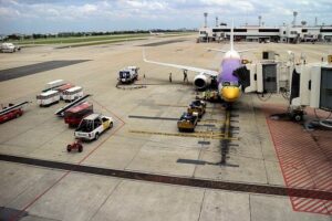 Private Transfer from Bangkok Airport to Hotel in Bangkok - Meeting Your Driver at Suvarnabhumi: Gates 2/3 and Name Signs