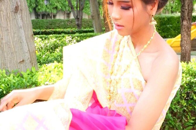 Proposals in Thai Costume with Photoshoot - Key Points I’d Chase First