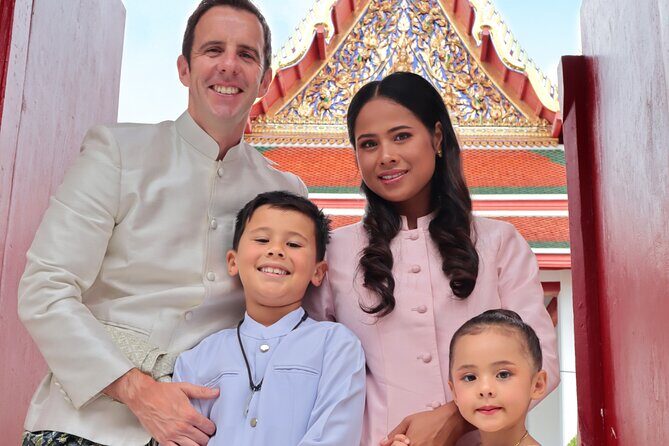 Proposals in Thai Costume with Photoshoot - The Photo Experience: Lots of Shots, and What to Expect Next