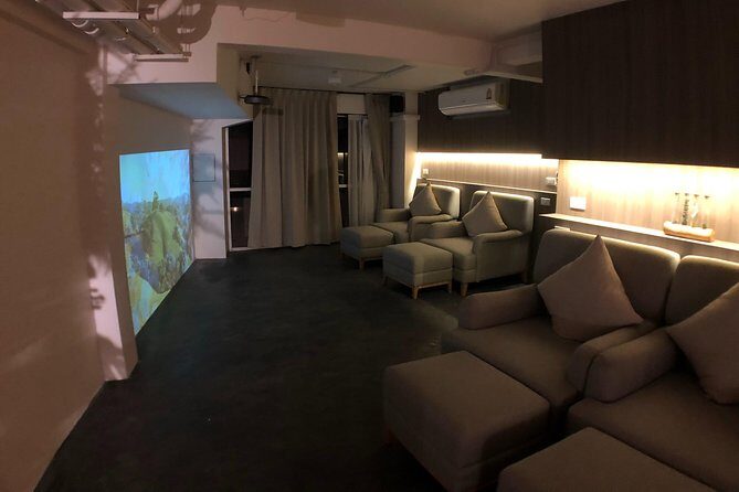 re:leaf spa and massage - Inside the Spa: The Modern Relaxation Design