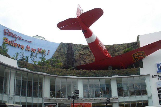 Ripley's Believe It Or Not! Museum at Pattaya Admission Ticket (SHA Plus) - Haunted Adventures and the Full-Scale Theater Feel