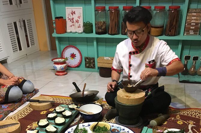 Silom Thai Cooking Experience with Market Visit - Timing and Group Size: The Good Kind of Organized