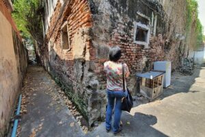 Small-Group: Unseen Bangkok's Chinatown Walking Tour - Getting there: Hua Lamphong at 10:00am, then you’re off