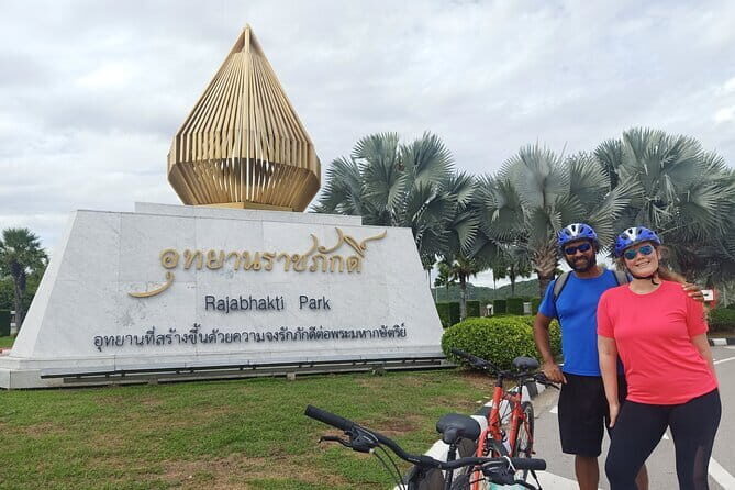 Southern Hua Hin Bicycle Tour - Rajabhakti Park and the Bronze Kings: a strong opening