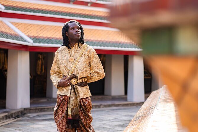 Thai Costume Photography at Wat Arun/Pho Temple: Bangkok - Who This Thai Costume Photoshoot Is For