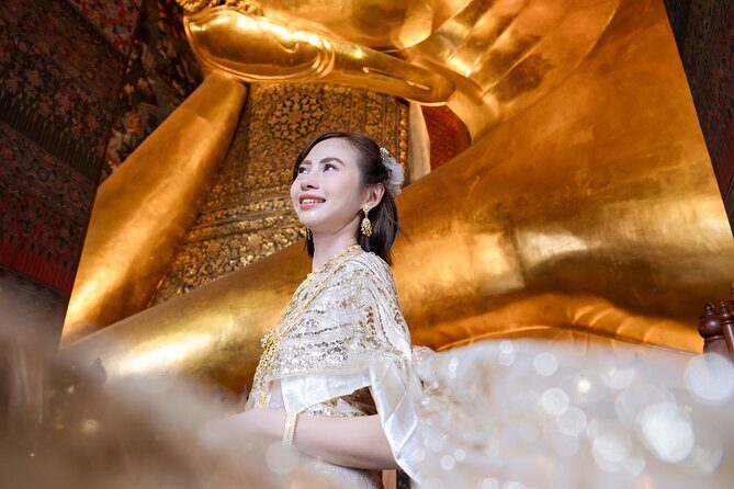 Thai Costume Photography at Wat Arun/Pho Temple: Bangkok - First Stop: Wat Arun Spires and Photo-Friendly Angles