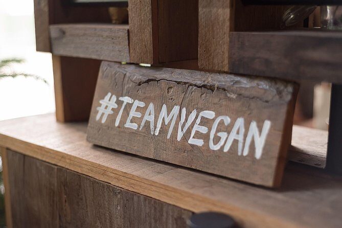 Thai Vegan Bangkok with Expert Guide - The guide factor: why an expert host changes your results