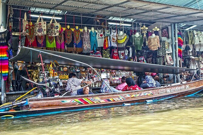 The Damnern Saduak and Phetchaburi from Hua Hin - Floating market time: snacks, paddling boats, and souvenir browsing