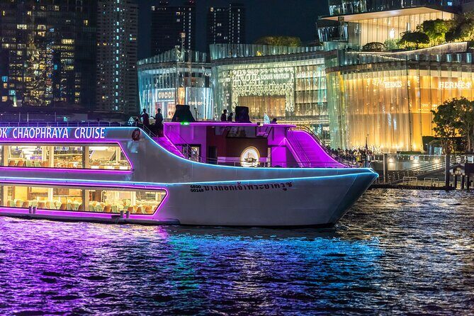 The Newest Luxury 5-Star Bangkok Chao Phraya Dinner Cruise - Your 8:00 pm plan at Asiatique (and how to avoid the stress)