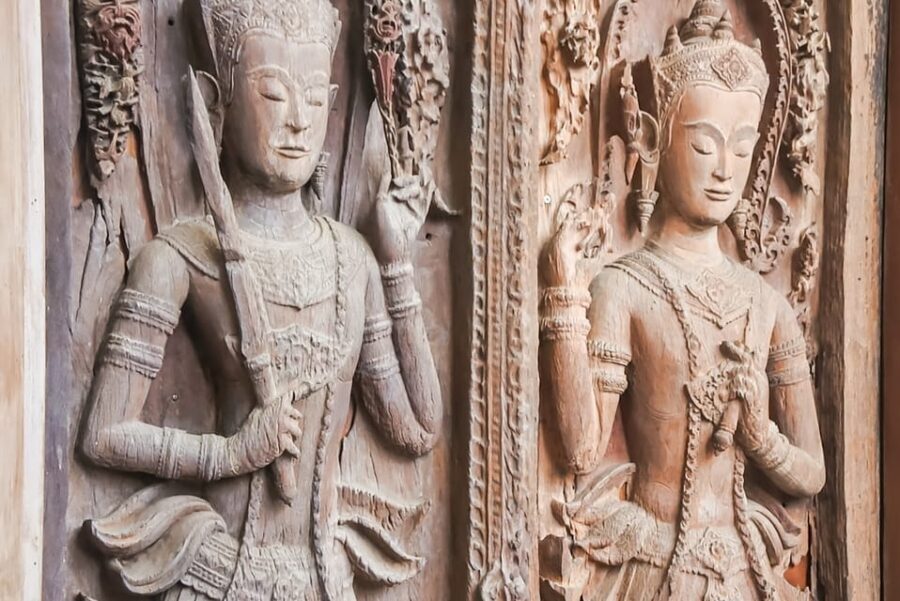 The Old Siam: Ayutthaya Temples Small Group Tour with Lunch - Wat Phra Sri Sanphet: royal palace rituals, not just a temple stop