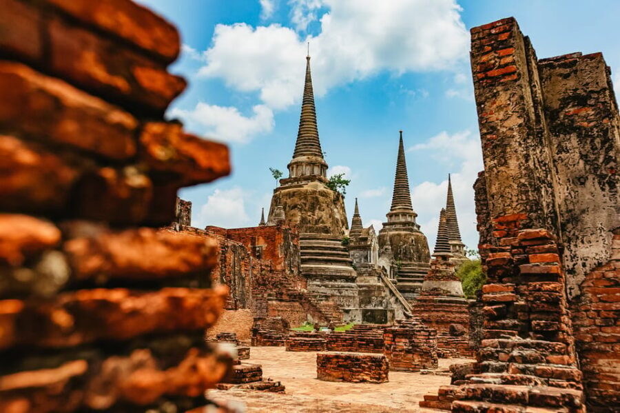 The Old Siam: Ayutthaya Temples Small Group Tour with Lunch - Lunch at a local Thai restaurant: simple, filling, and timed right