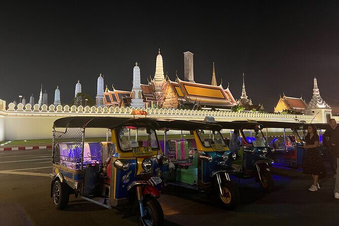 Tuk-tuk Private Tour in Bangkok by Night with Chinatown meal - Tuk-tuk rides and staying sane in Bangkok traffic